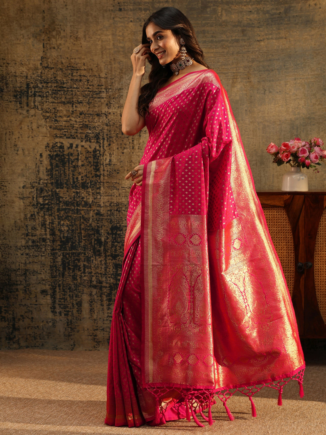 Mameraa Rani Pink Banarasi Silk Blend Saree