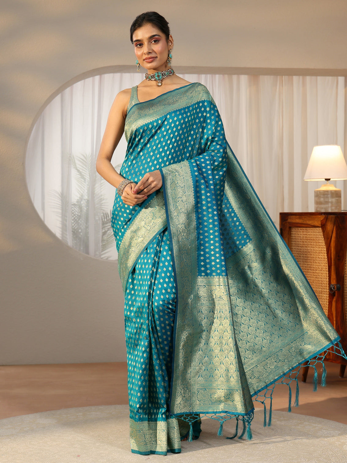 Mameraa Teal Blue Banarasi Silk Blend Saree