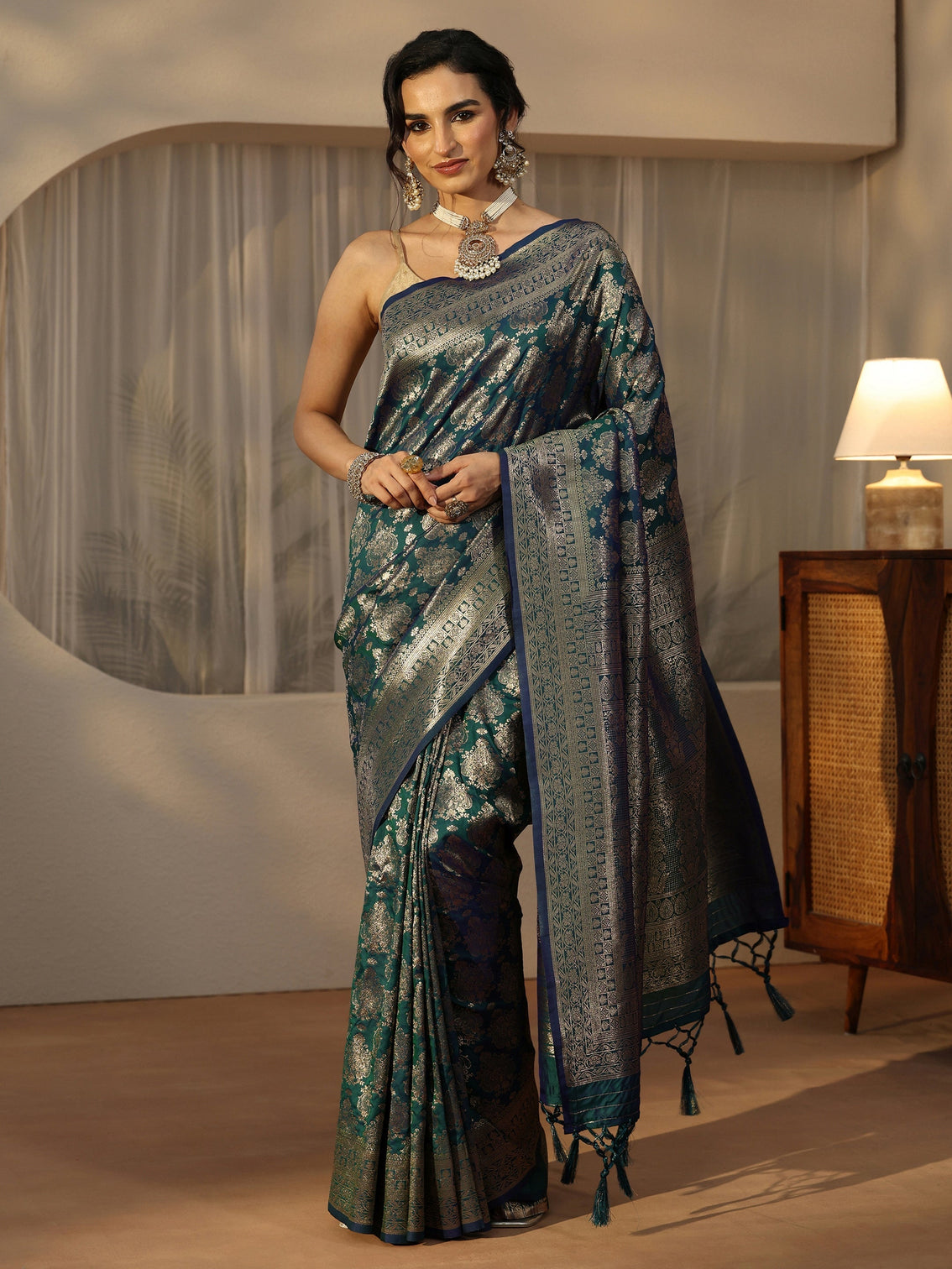 Mameraa Teal Blue Banarasi Silk Blend Saree