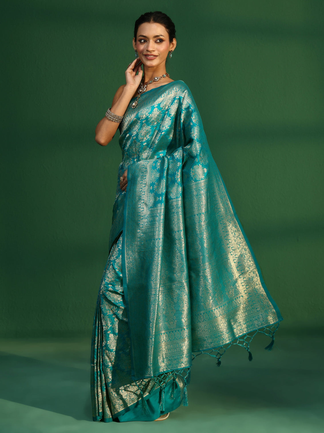 Mameraa Sea Green Banarasi Silk Blend Saree