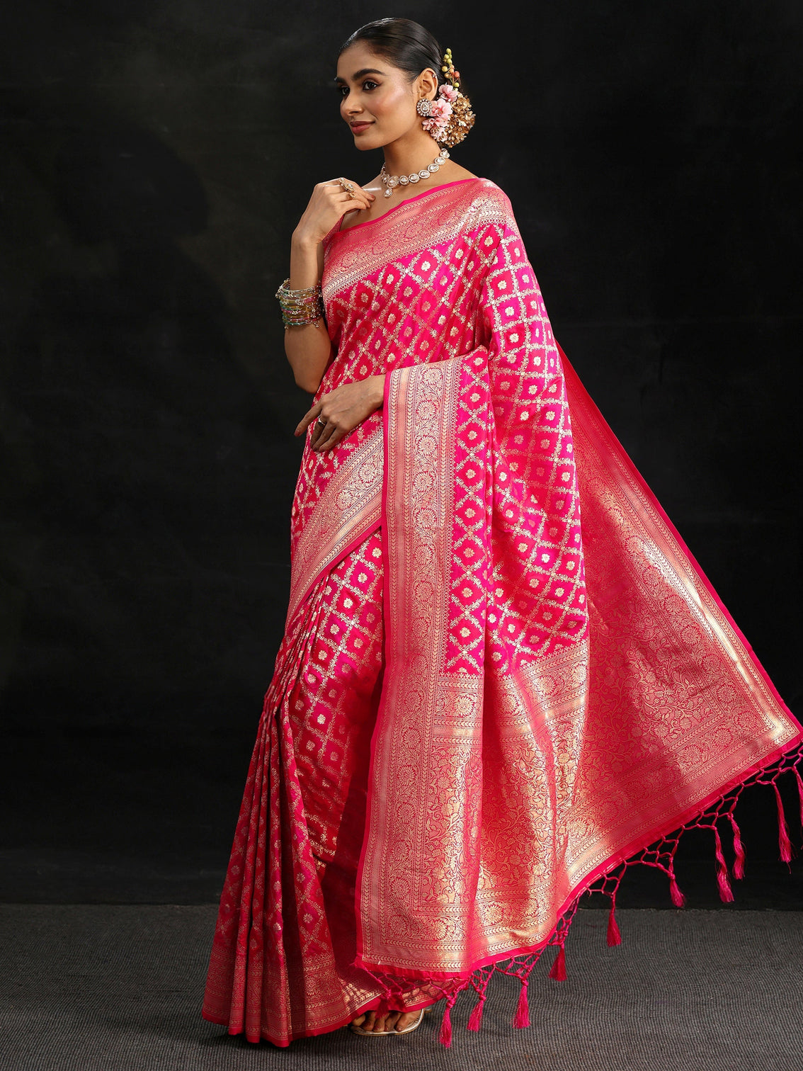 Mameraa Rani Pink Banarasi Silk Blend Saree
