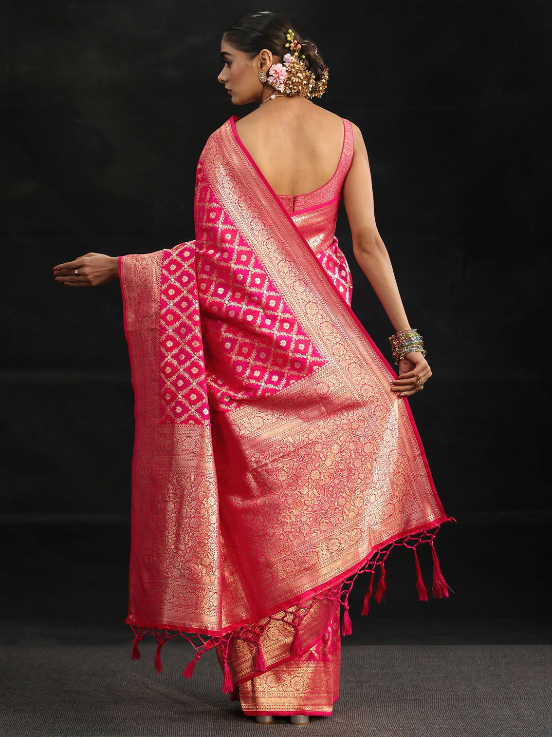 Mameraa Rani Pink Banarasi Silk Blend Saree