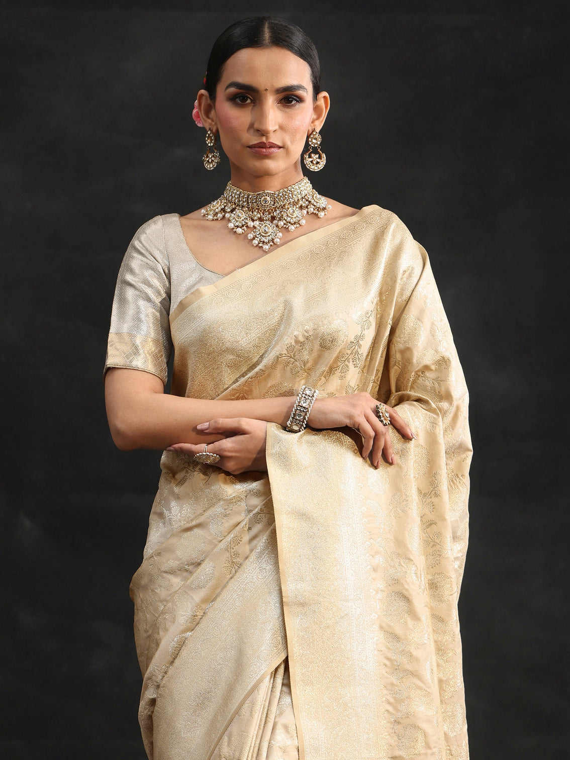Mameraa Cream Banarasi Silk Blend Saree