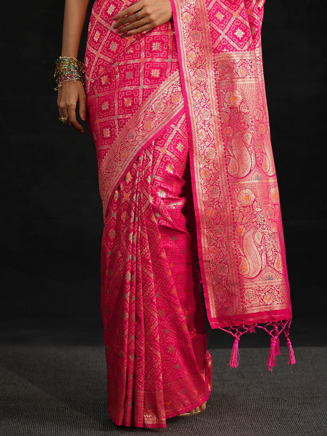 Mameraa Rani Pink Gharchola Silk Blend Saree
