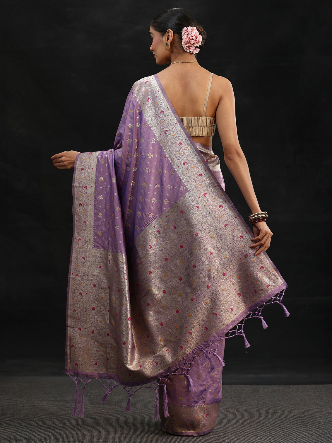 Mameraa Lavender Banarasi Silk Blend Saree