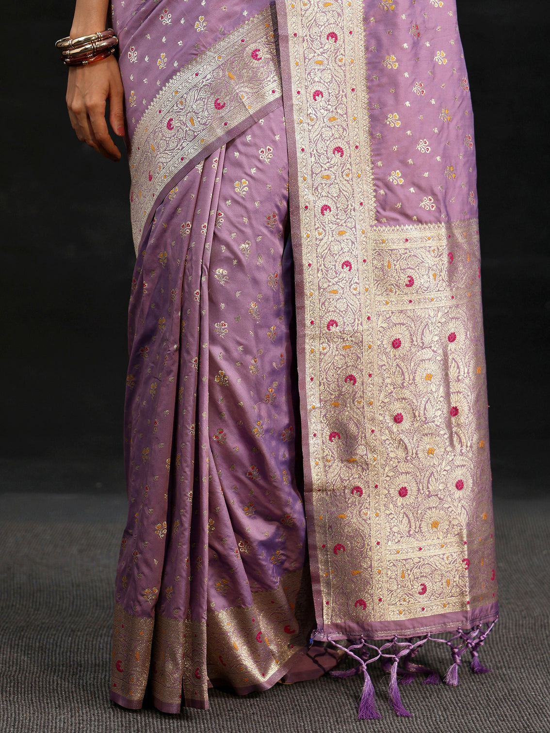 Mameraa Lavender Banarasi Silk Blend Saree