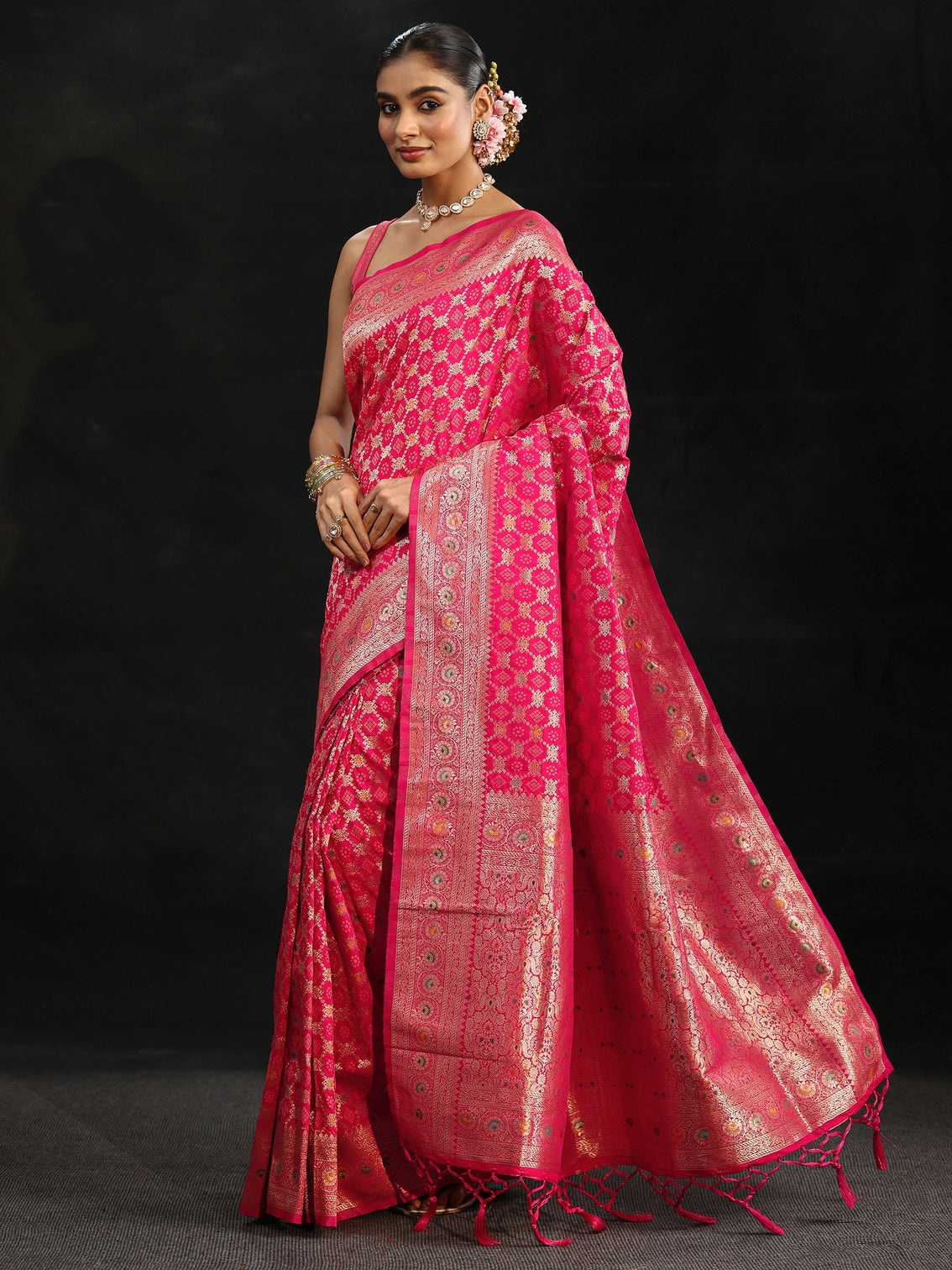 Mameraa Rani Pink Banarasi Silk Blend Saree