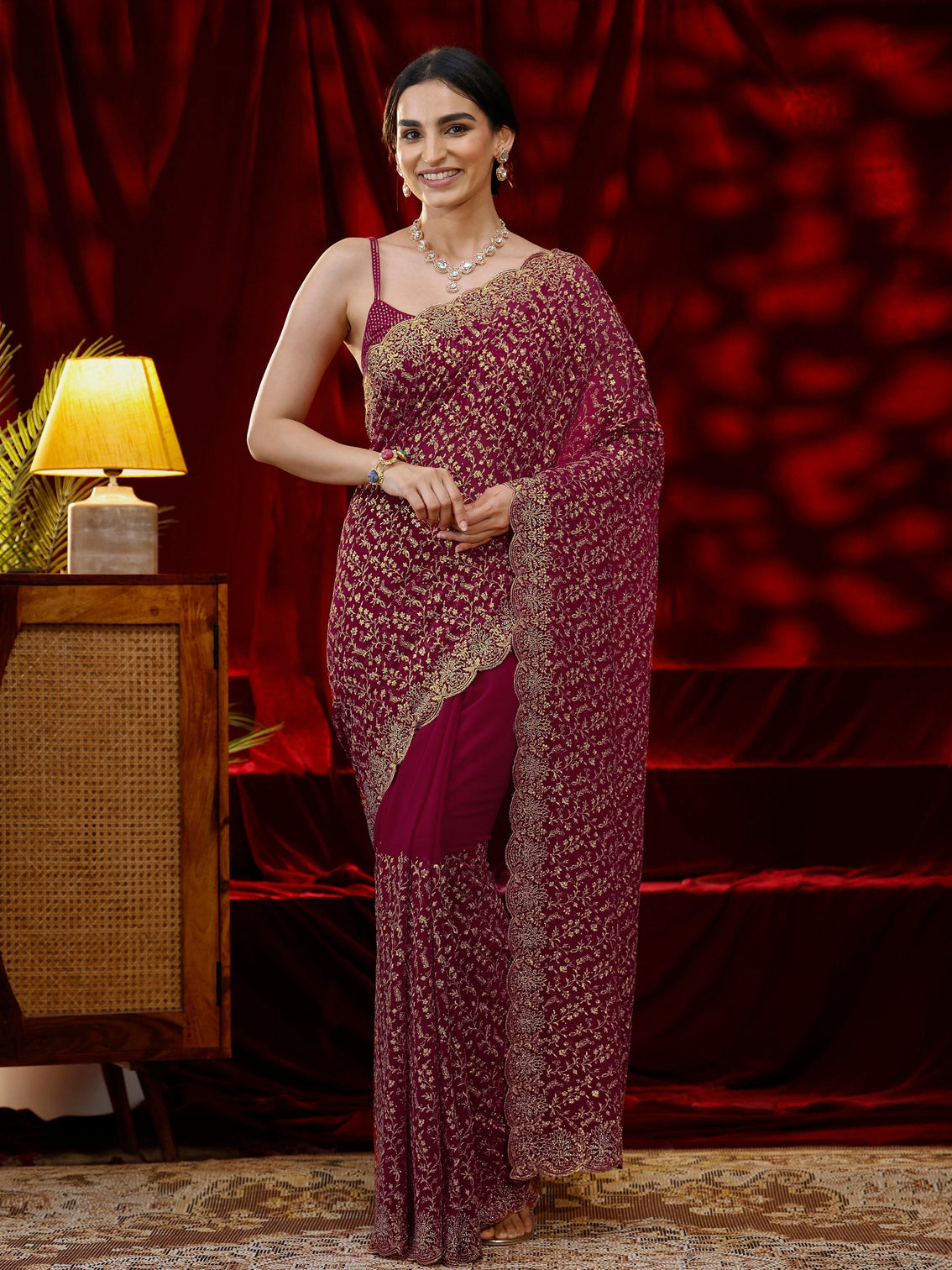 Mameraa Pink Floral Embroidered Georgette Saree