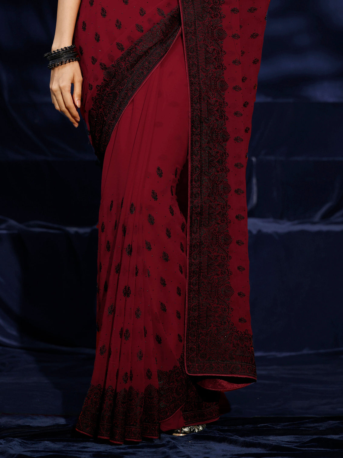 Mameraa Red Floral Embroidered Georgette Saree