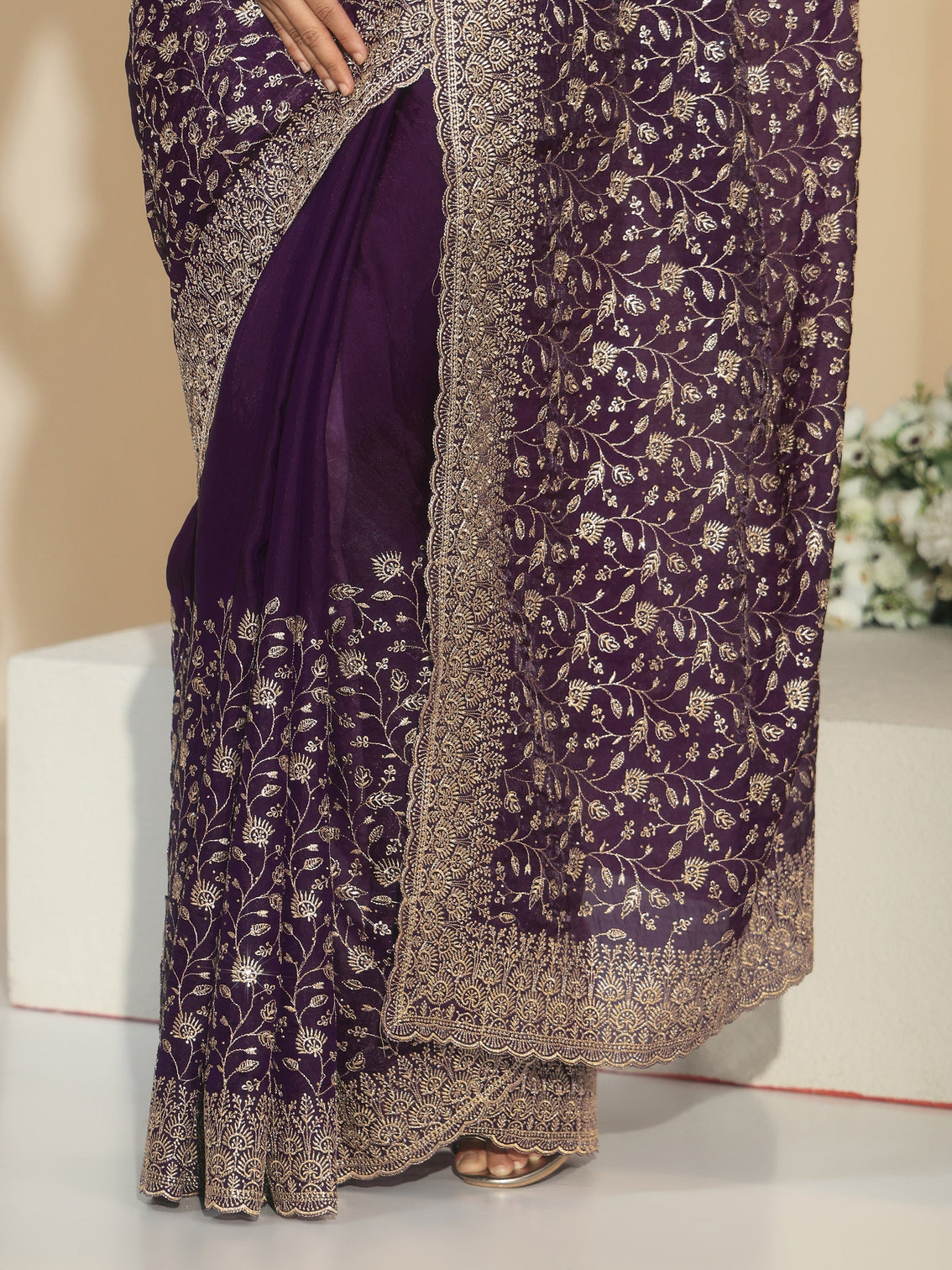 Mameraa Aubergine Purple Floral Embroidered Georgette Saree