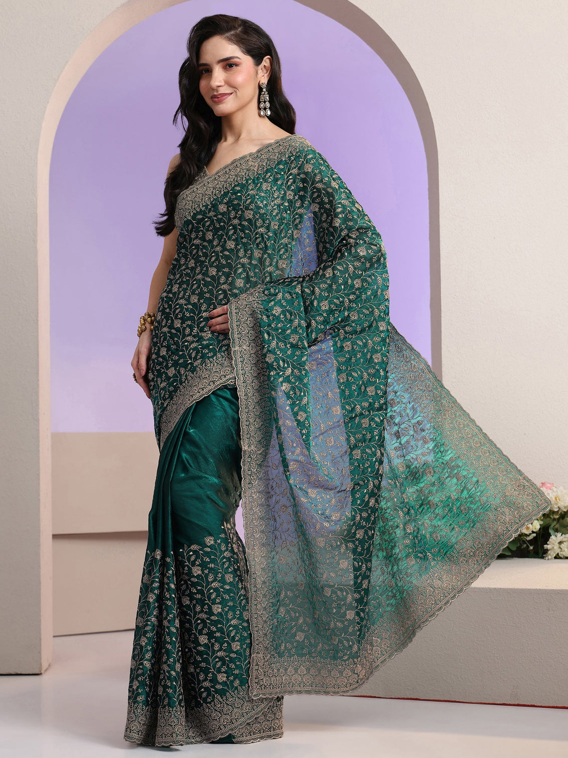 Mameraa Bottle Green Floral Embroidered Georgette Saree