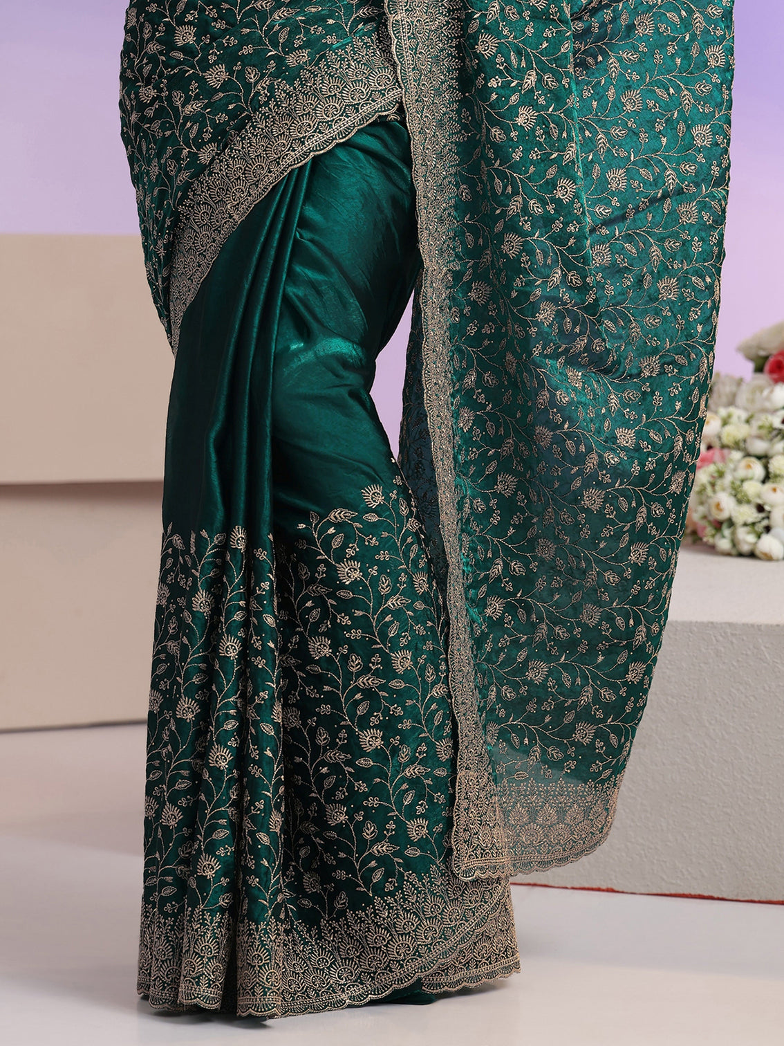 Mameraa Bottle Green Floral Embroidered Georgette Saree