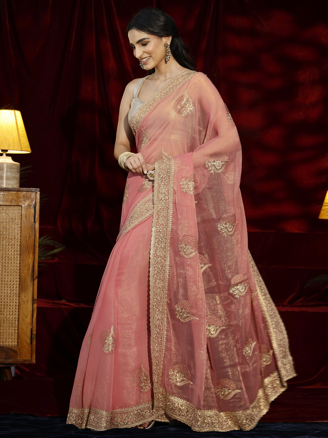 Mameraa Pink Floral Embroidered Chiffon Saree