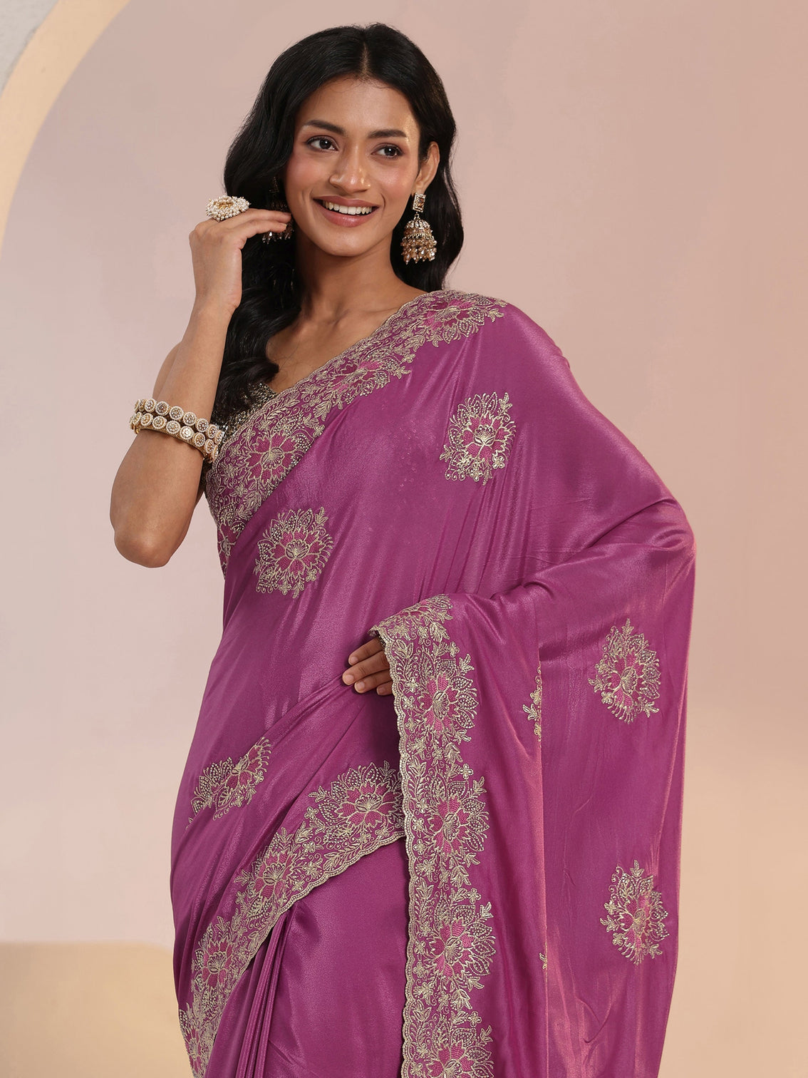 Mameraa Dusty Rose Pink Floral Embroidered Tissue Saree