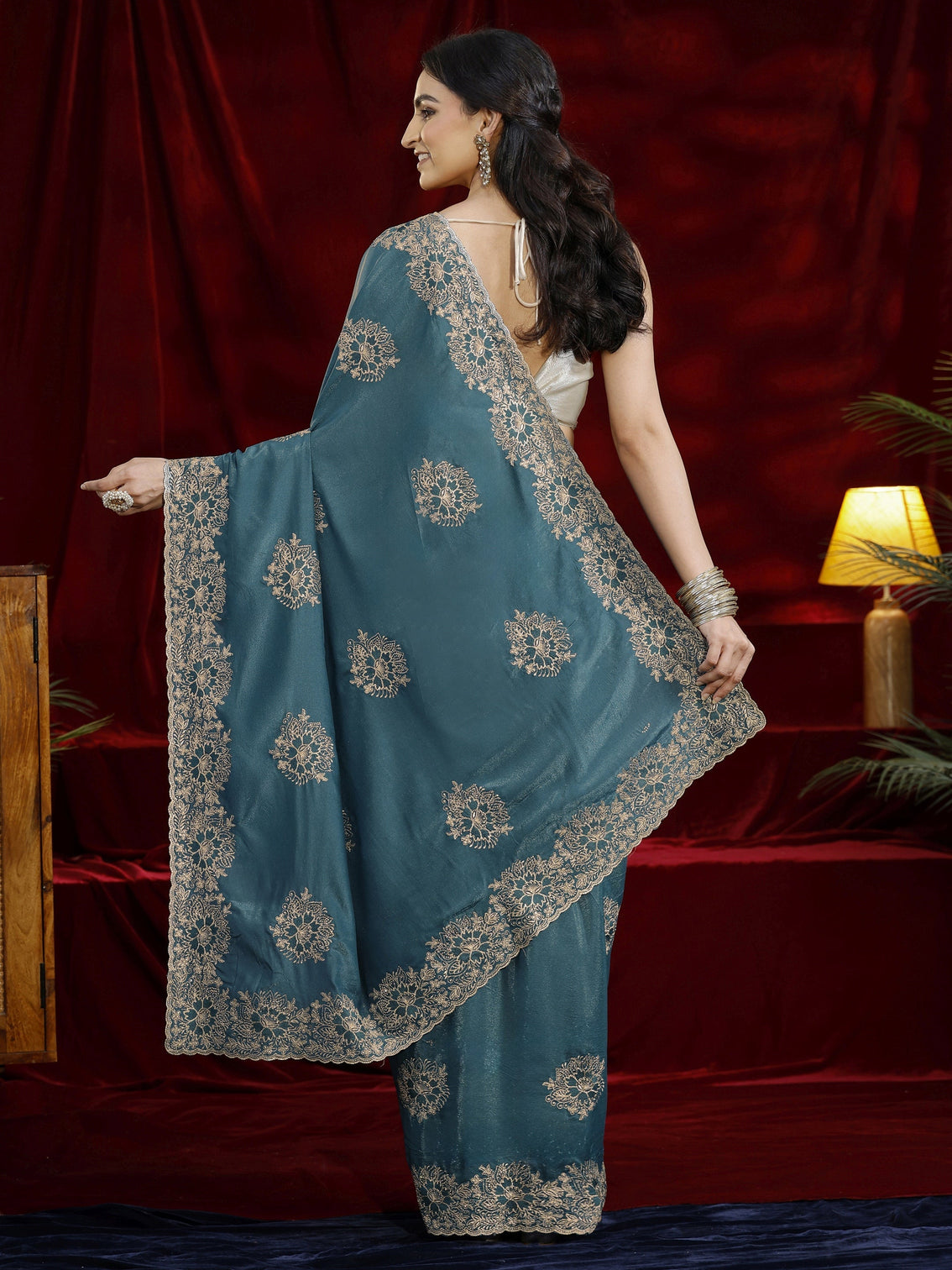 Mameraa Green Floral Embroidered Tissue Saree