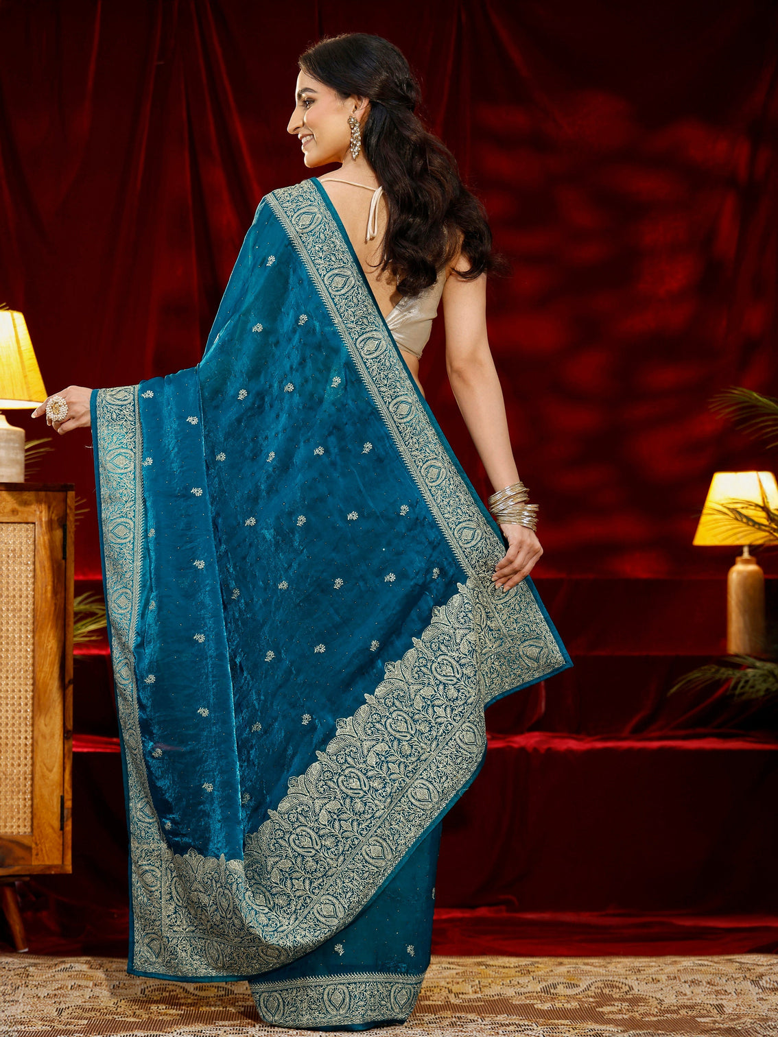 Mameraa Blue Floral Embroidered Tissue Saree