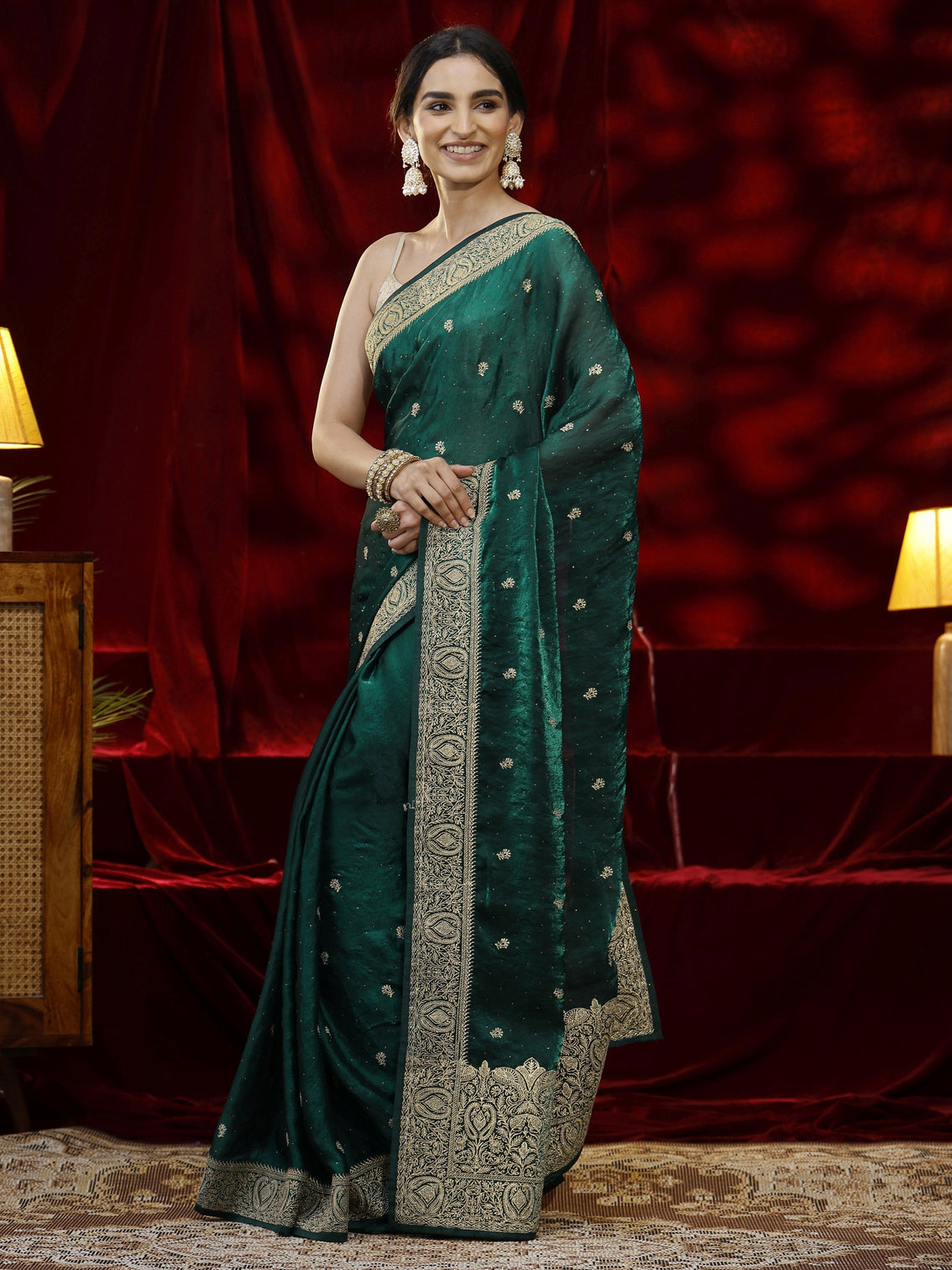 Mameraa Green Floral Embroidered Tissue Saree