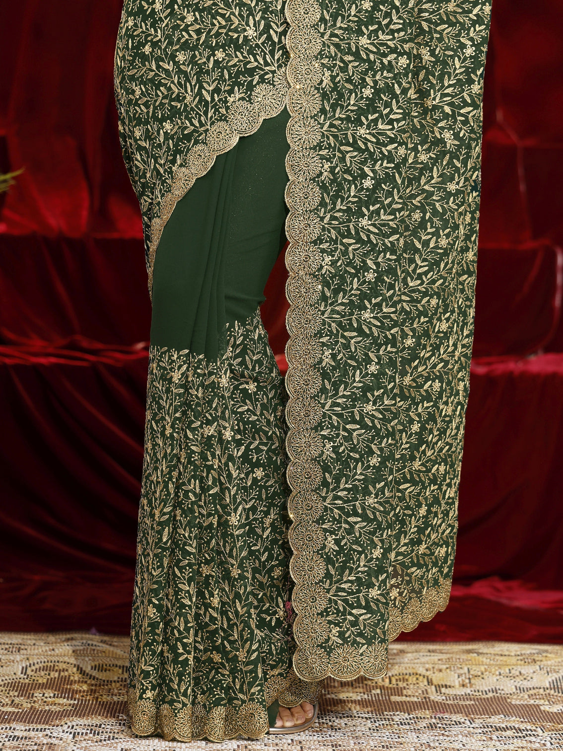Mameraa Green Floral Embroidered Georgette Saree