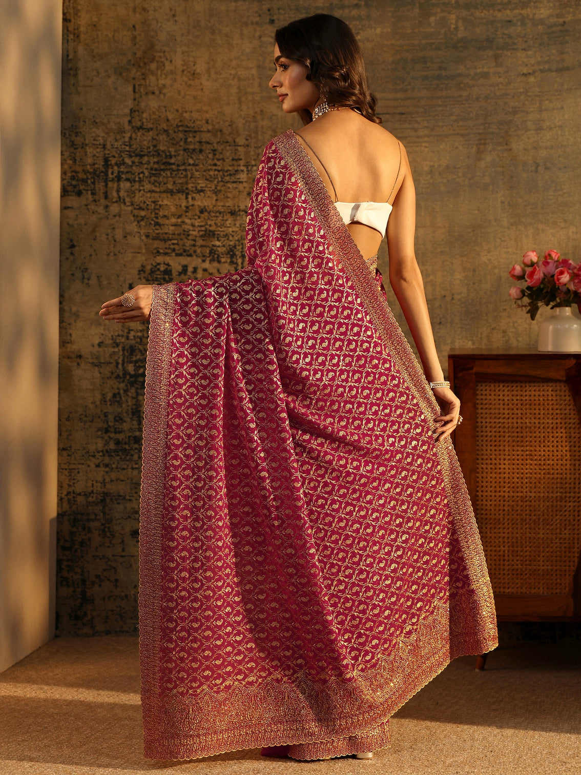 Mameraa Art Magenta Pink Embroidered Georgette Saree