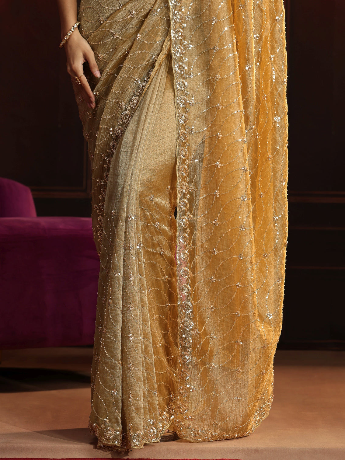 Mameraa Art Golden Sequin Embellished Net Saree