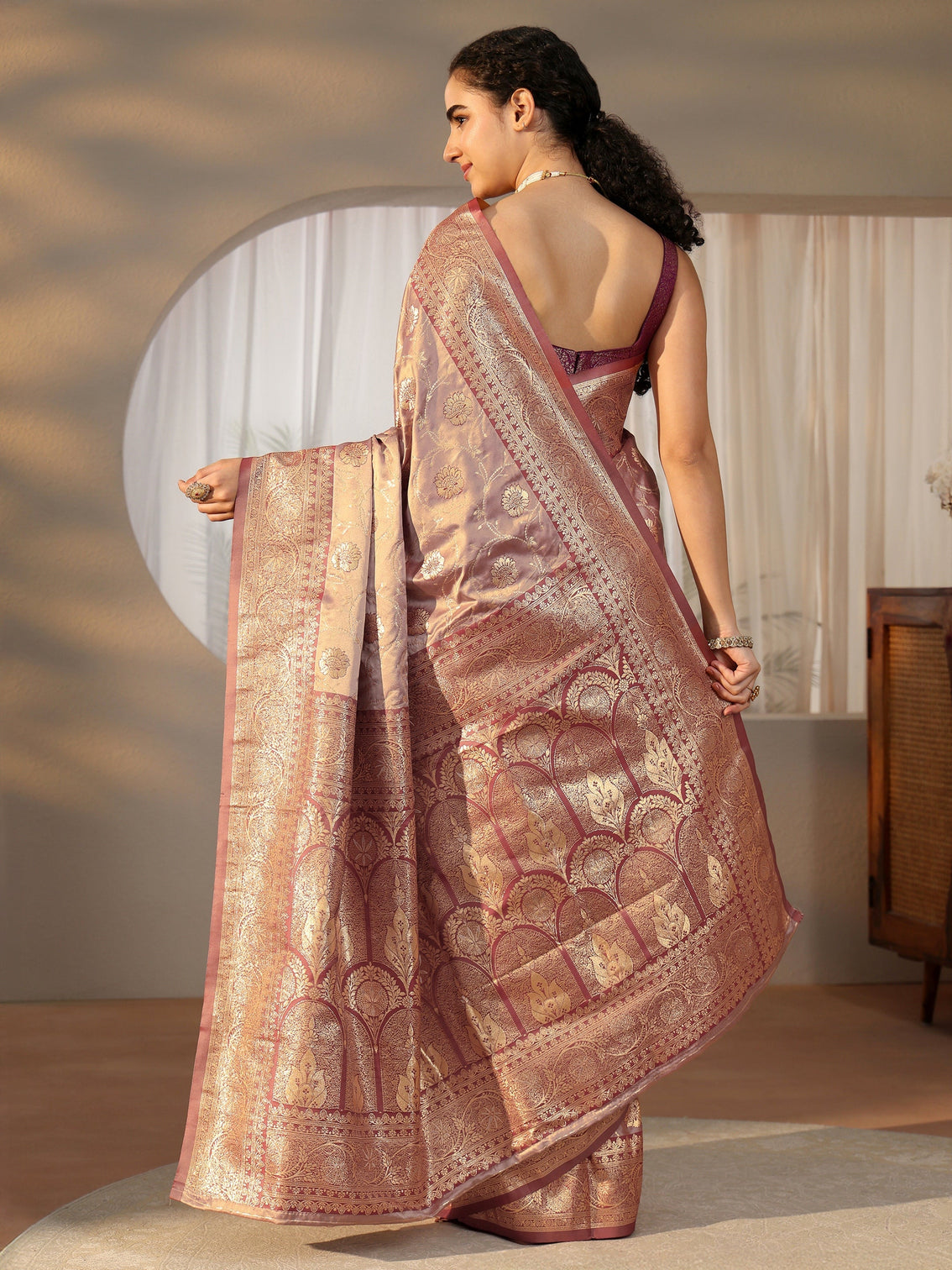 Mameraa Mauve Banarasi Satin Saree