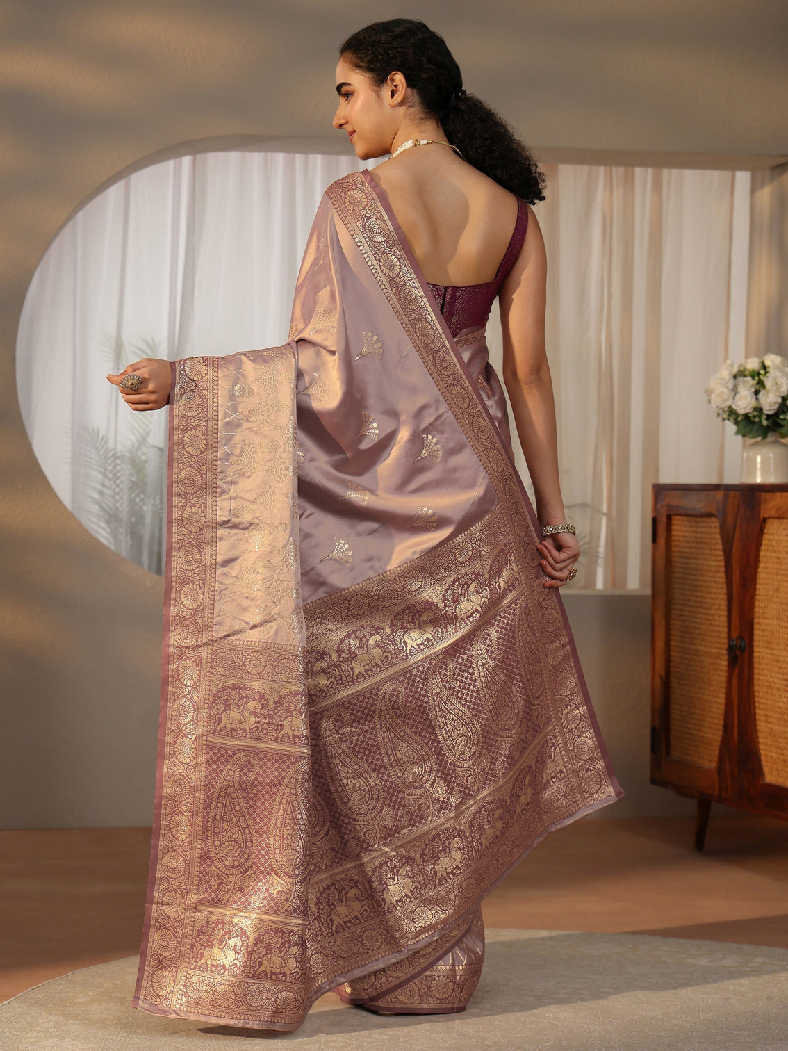 Mameraa Mauve Banarasi Satin Saree