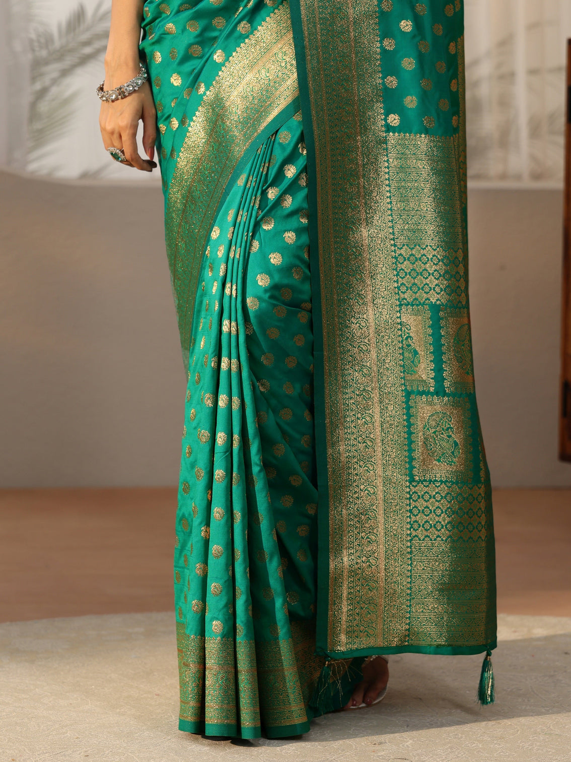 Mameraa Teal Green Banarasi Silk Blend Saree