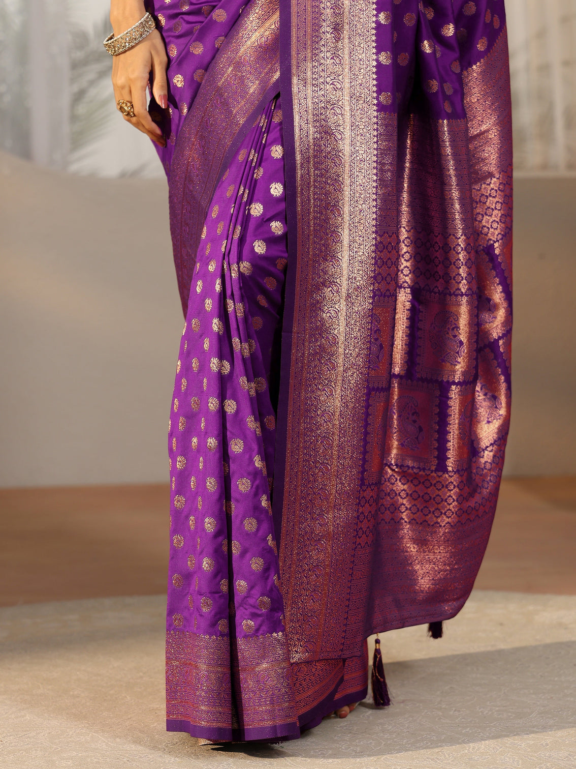 Mameraa Plum Purple Banarasi Silk Blend Saree