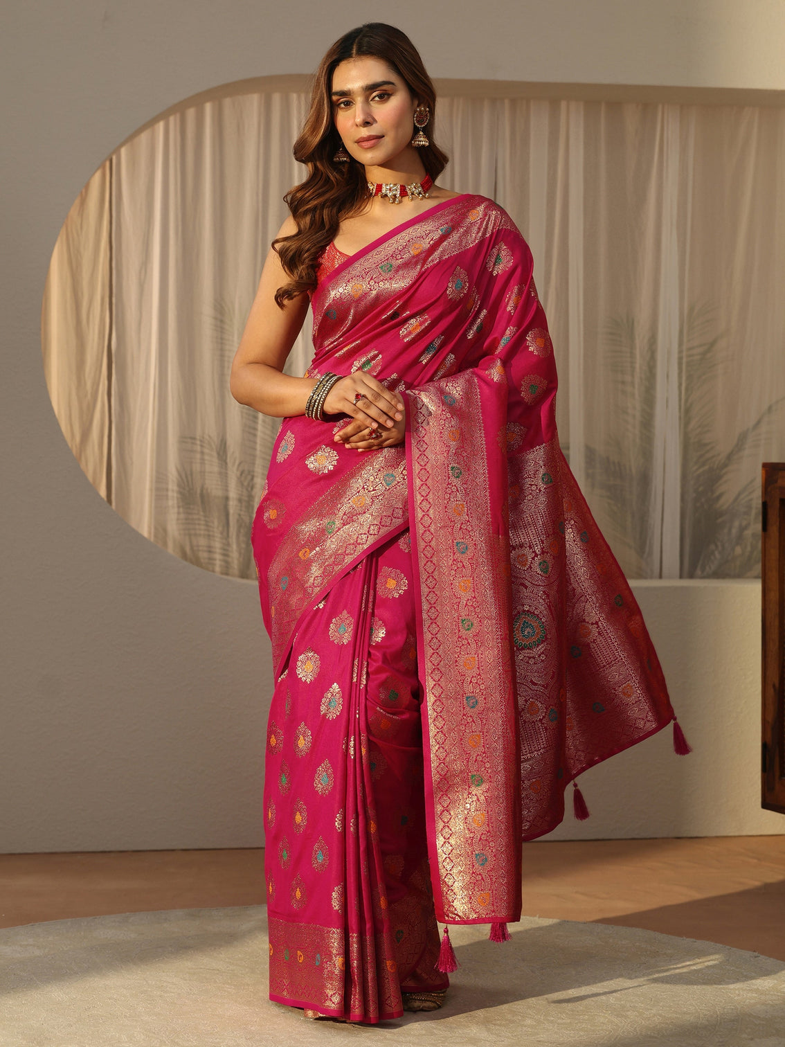 Mameraa Fuchsia Pink Banarasi Silk Blend Saree