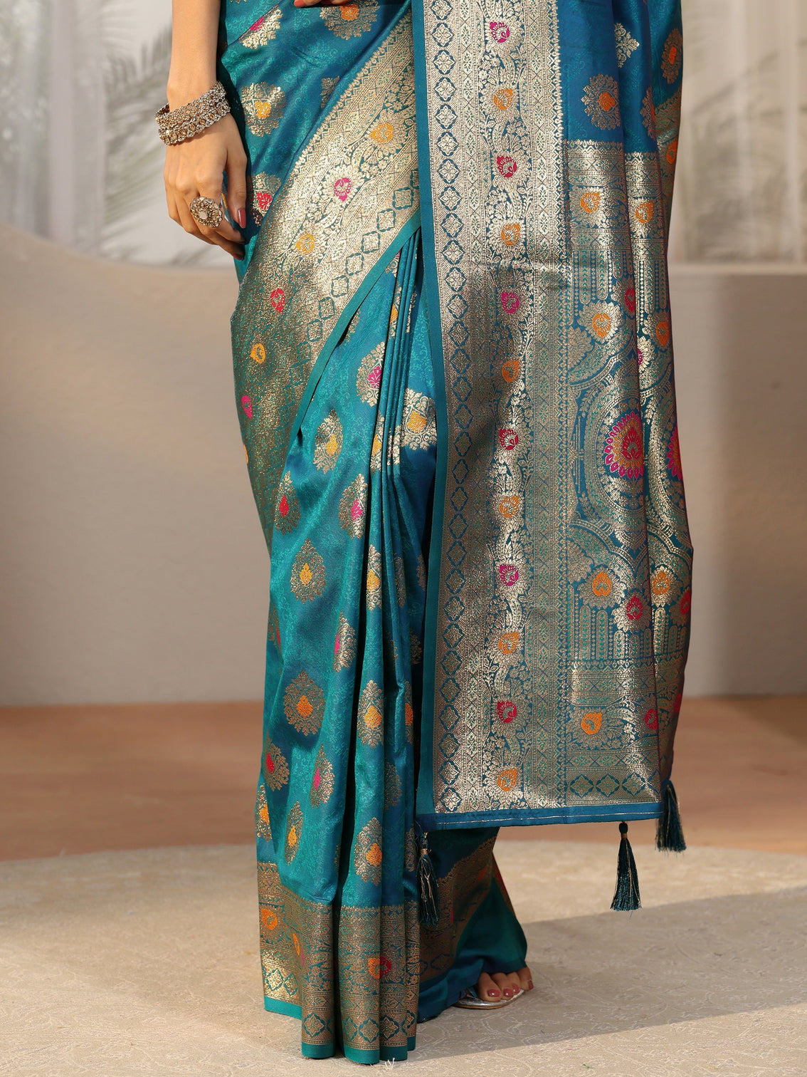 Mameraa Teal Blue Banarasi Silk Blend Saree