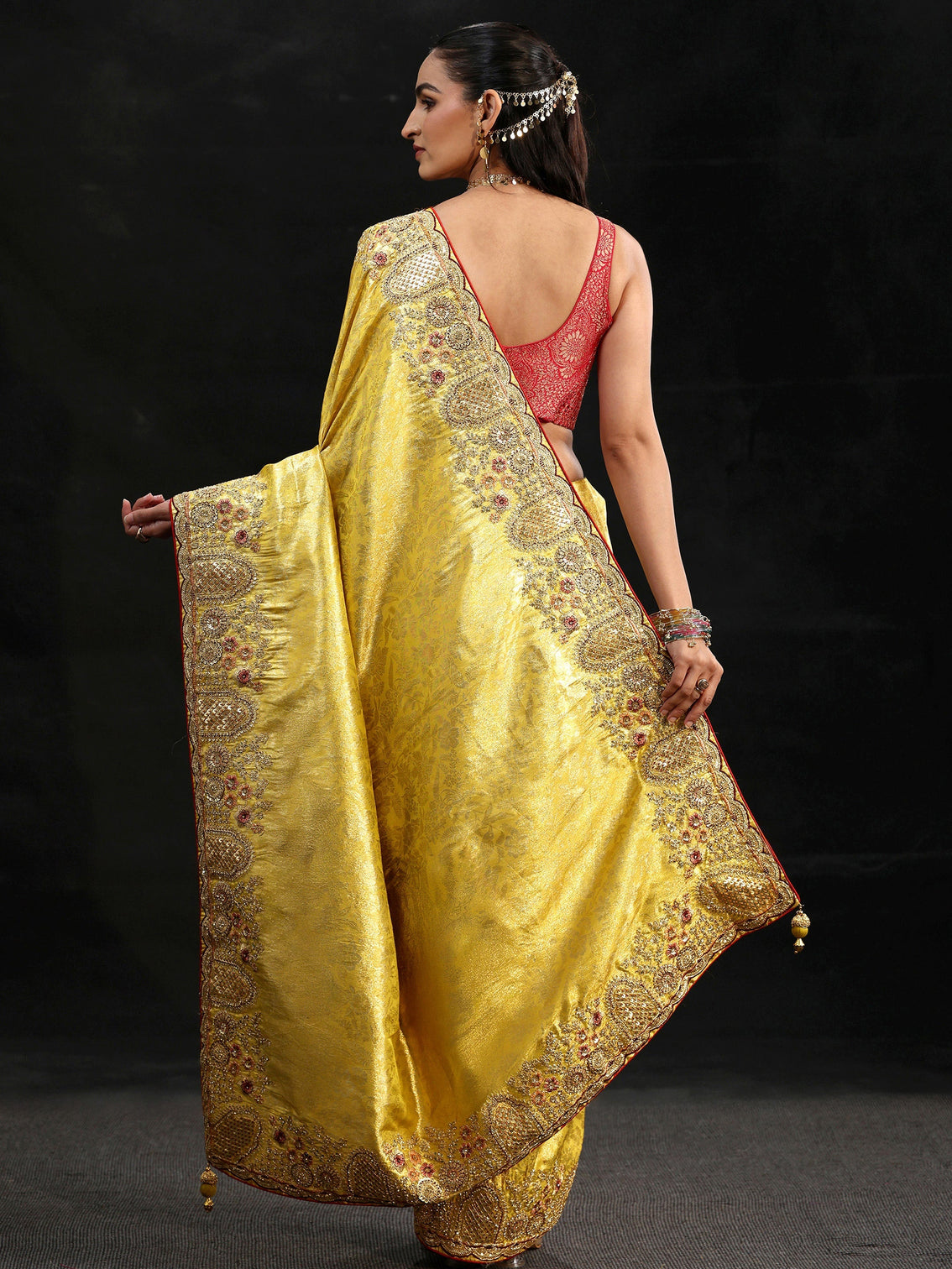 Mameraa Art Green Woven Design Silk Blend Saree with Embellished Border
