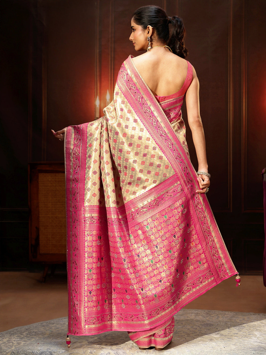 Mameraa Gold Woven Design Silk Blend Saree with Embellished Pallu