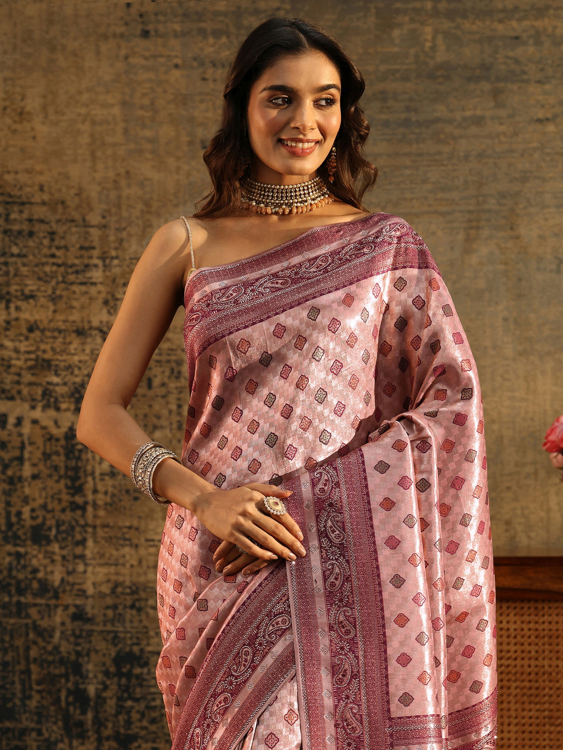 Mameraa Lilac Woven Silk Blend Saree with Paisley Embellished Border