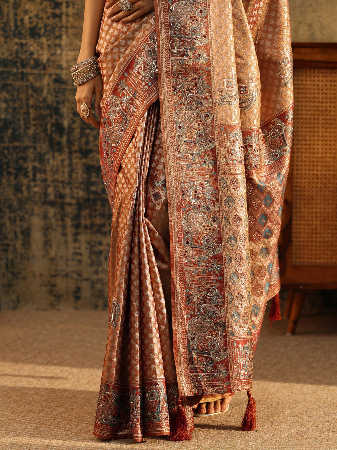 Mameraa Art Rust Brown Banarasi SIlk Blend Saree