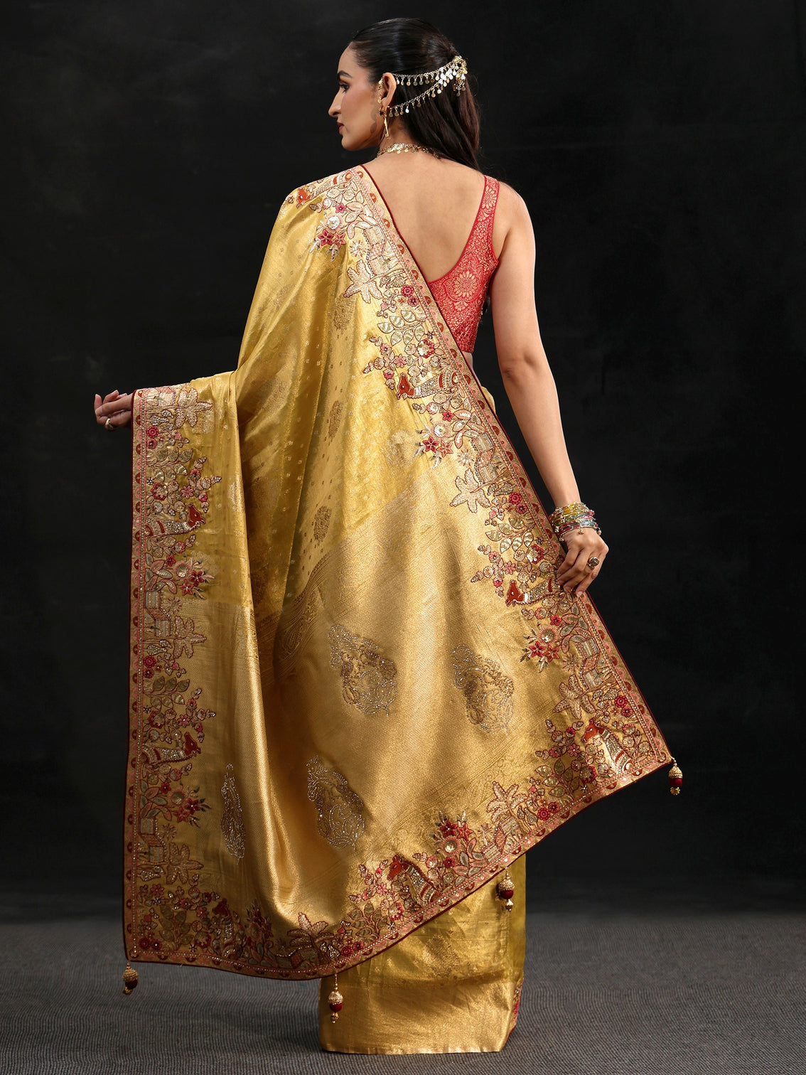 Mameraa Art Mustard Woven Design Silk Blend Saree with Embroidered Border