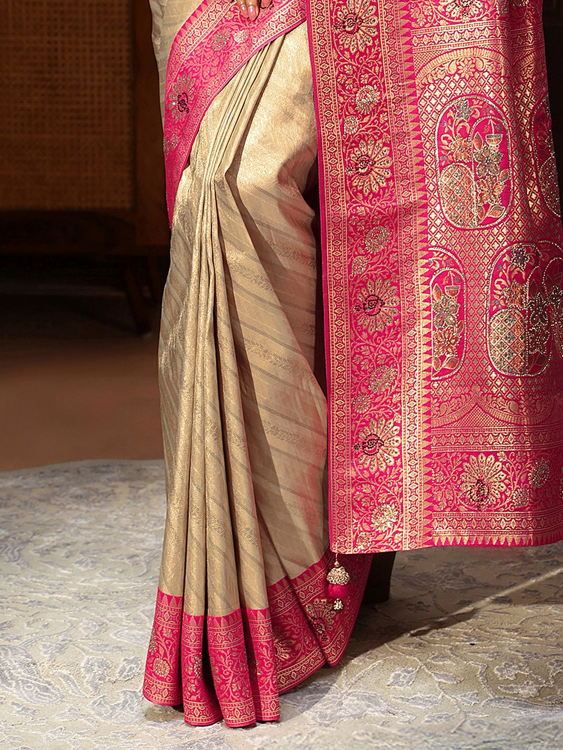 Mameraa Golden Banarasi Silk Blend Saree with Embellished Pallu