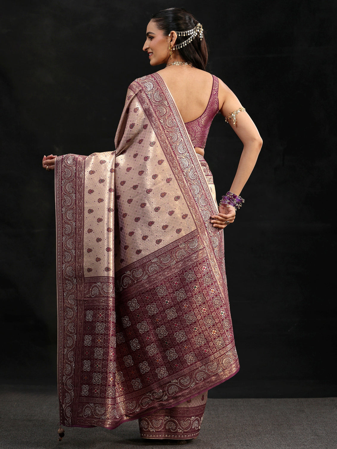 Mameraa Art Purple Banarasi Silk Blend Saree