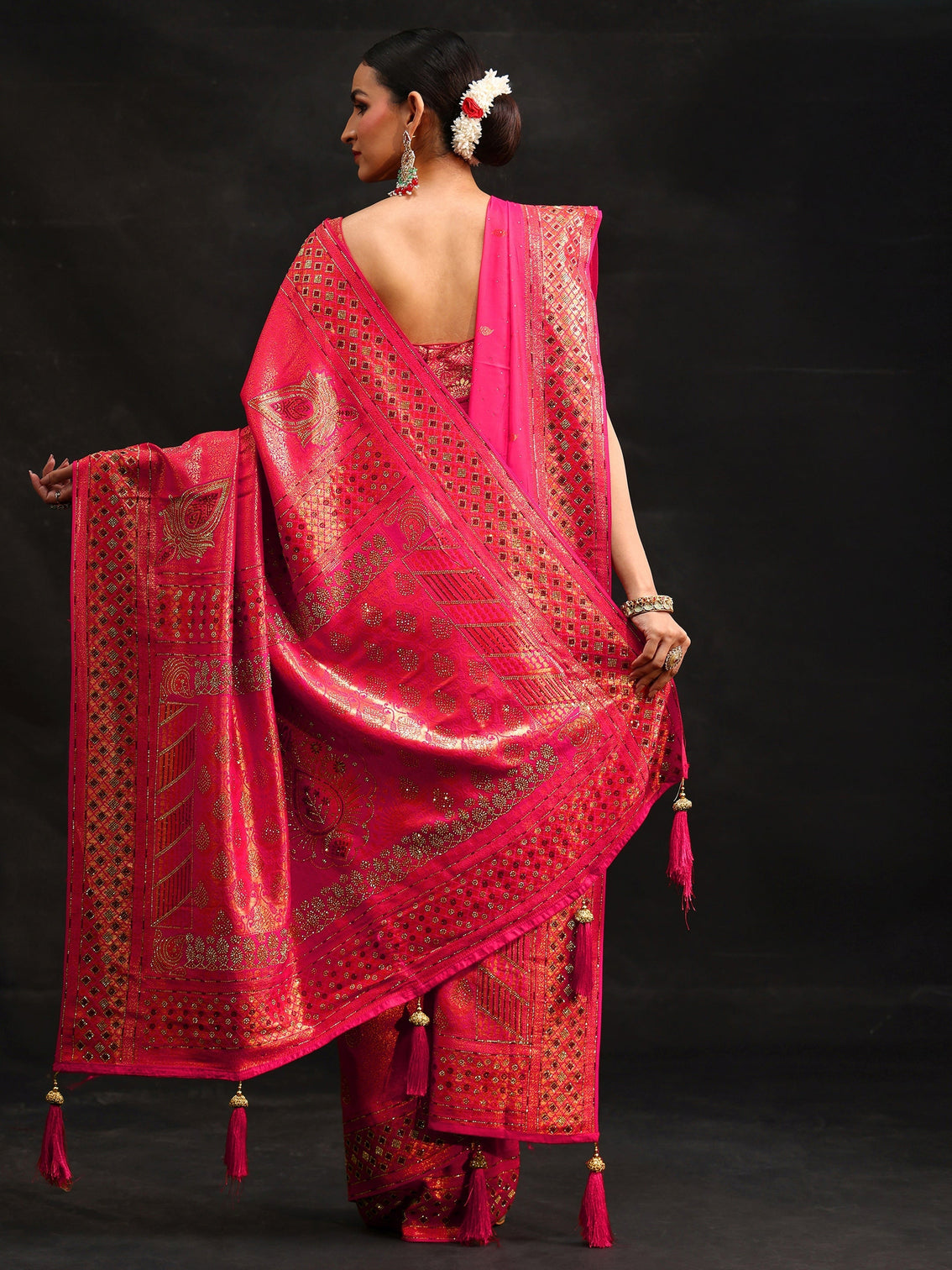 Mameraa Art Pink Embellished Banarasi Silk Blend Saree with Dupatta