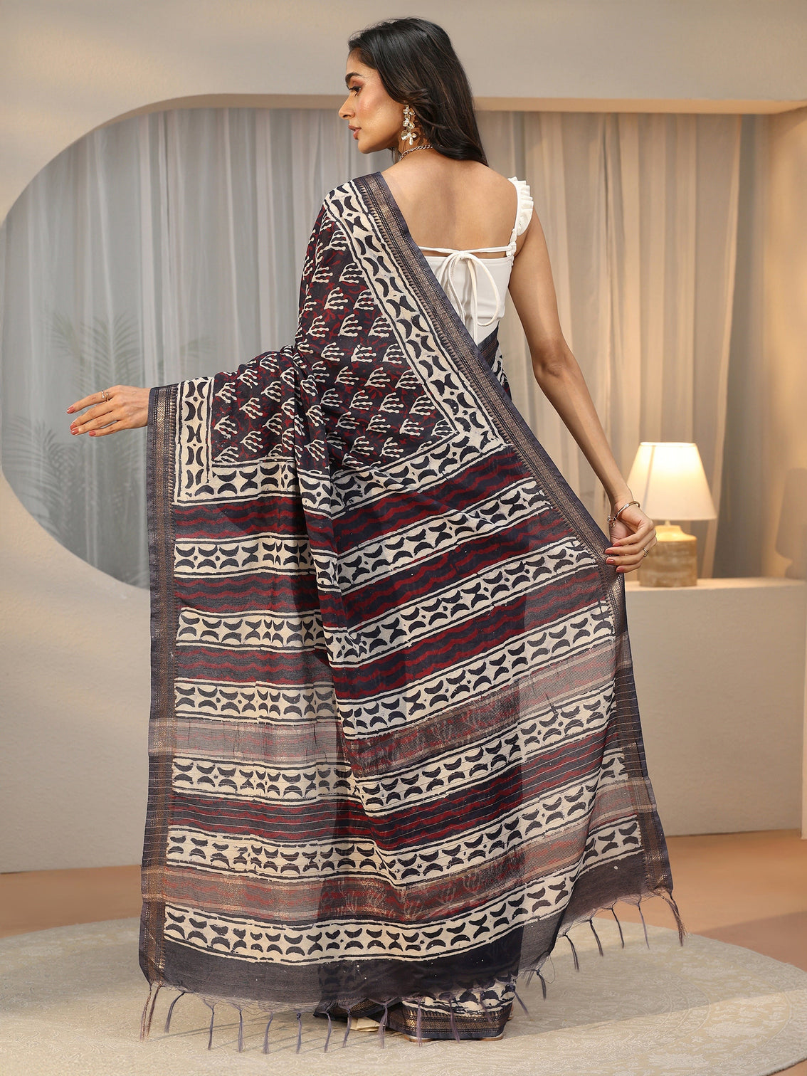 Mameraa Black Dabu Print Cotton Saree