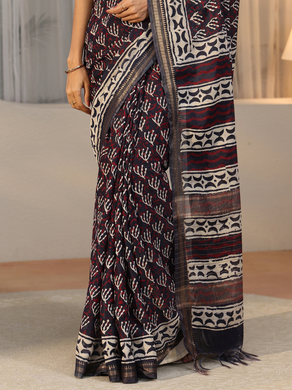 Mameraa Black Dabu Print Cotton Saree