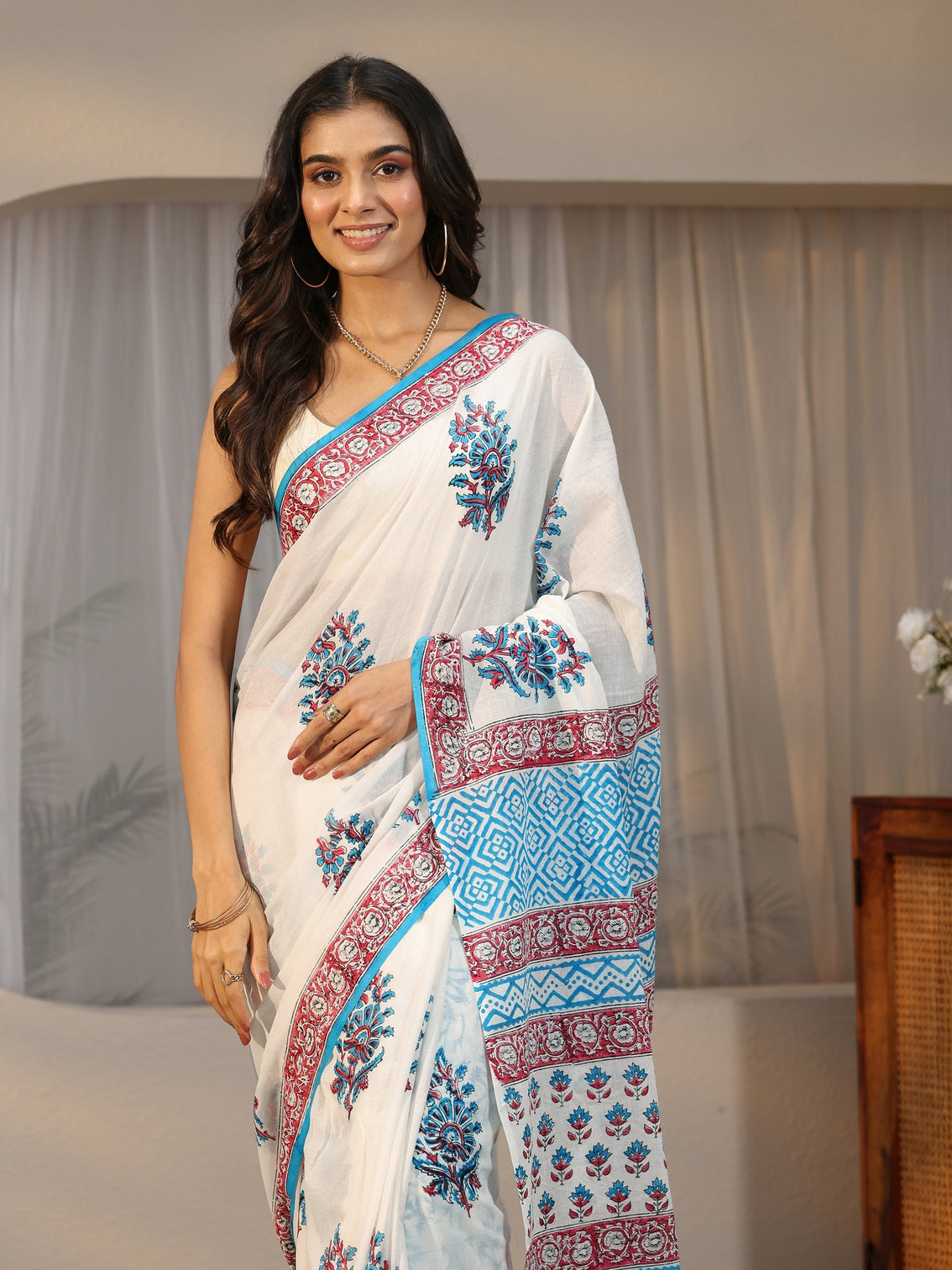 Mameraa White Floral Block Print Cotton Saree