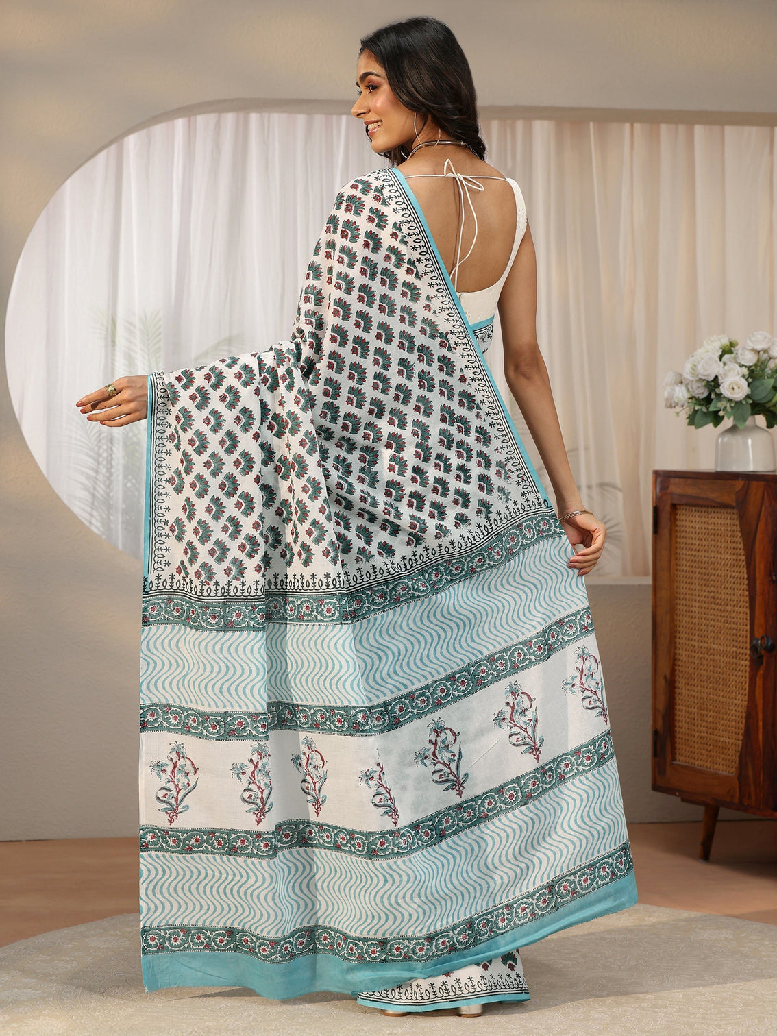 Mameraa White Floral Block Print Cotton Saree