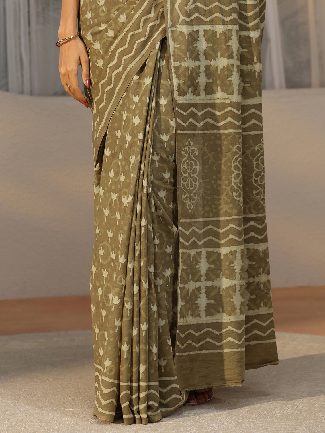Mameraa Light Olive Green Dabu Print Cotton Saree