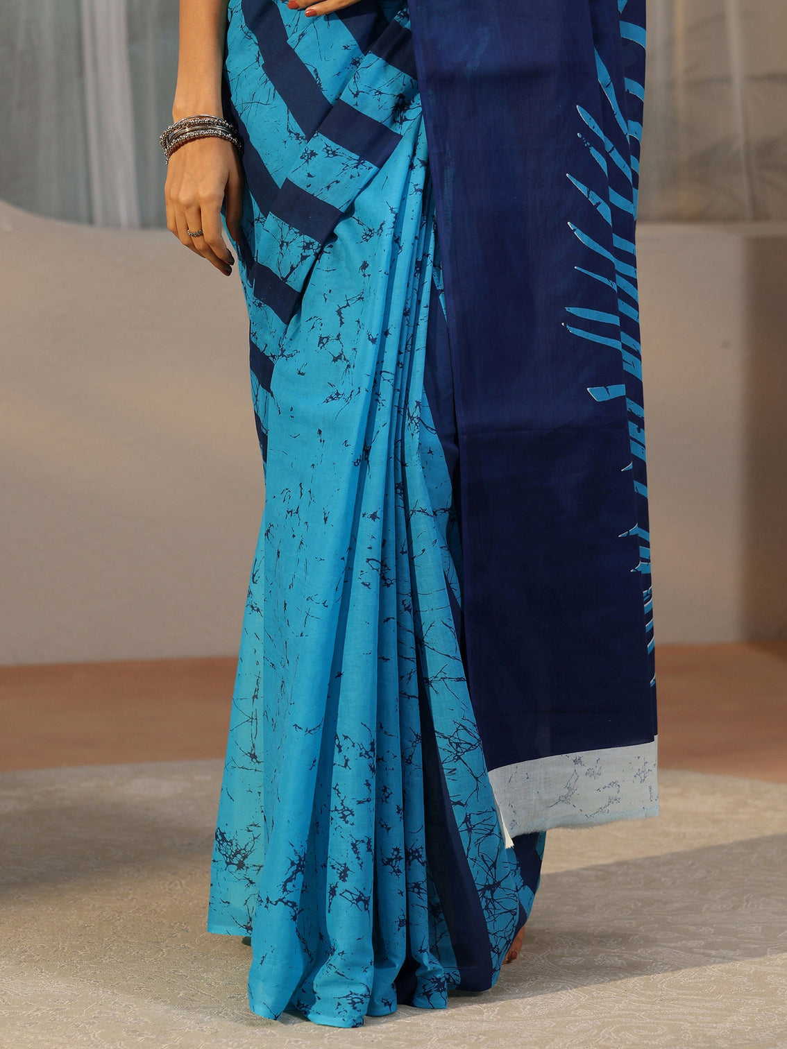 Mameraa Cerulean Blue Batik Print Cotton Saree