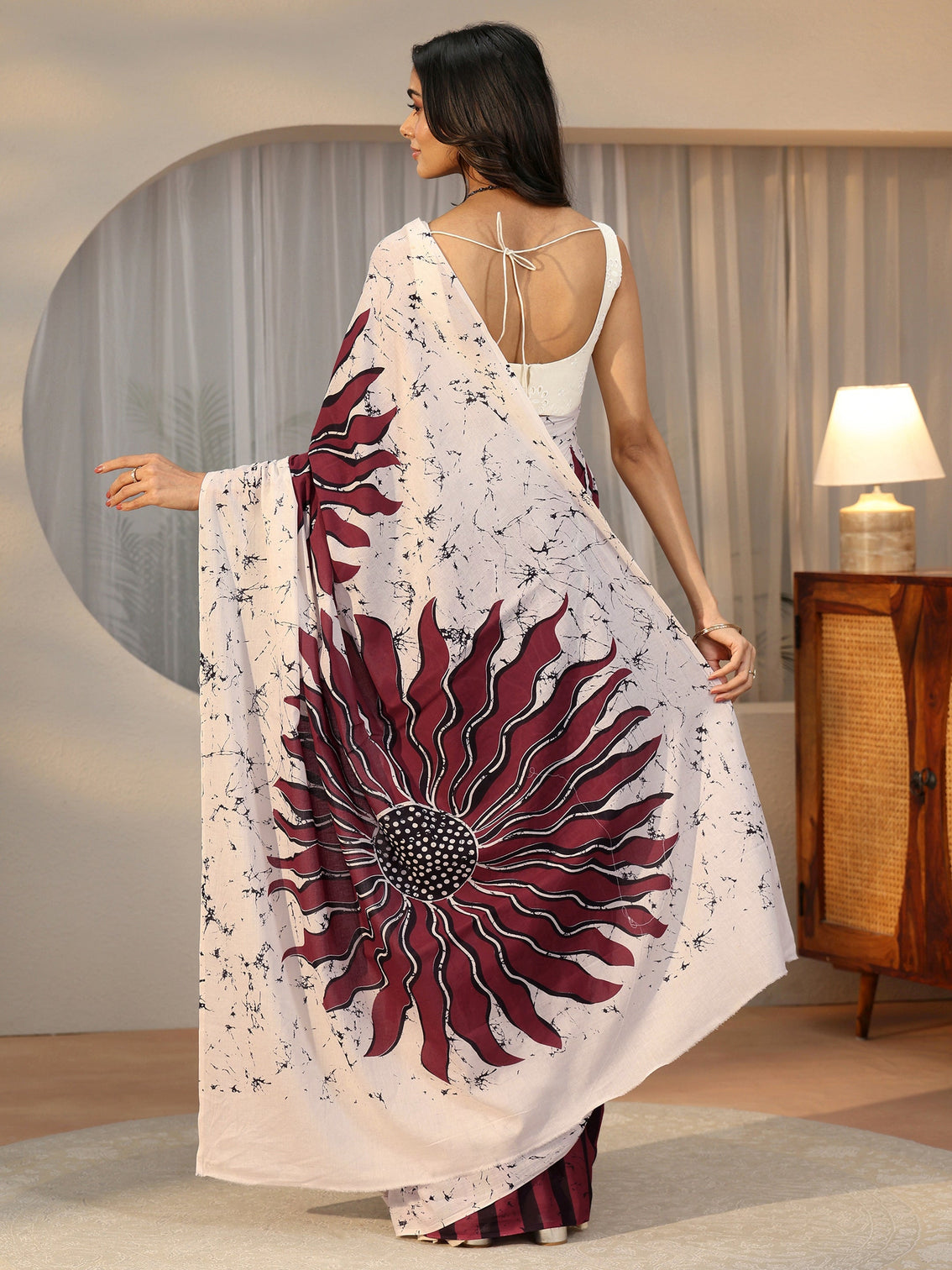 Mameraa Wine Red Screen Printed Cotton Saree