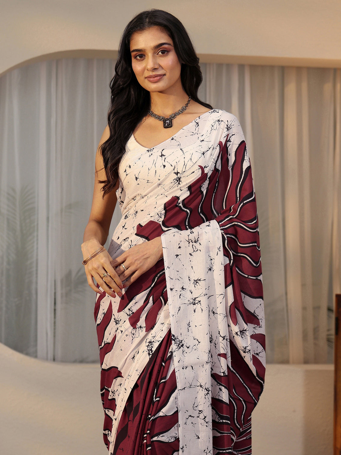 Mameraa Wine Red Screen Printed Cotton Saree