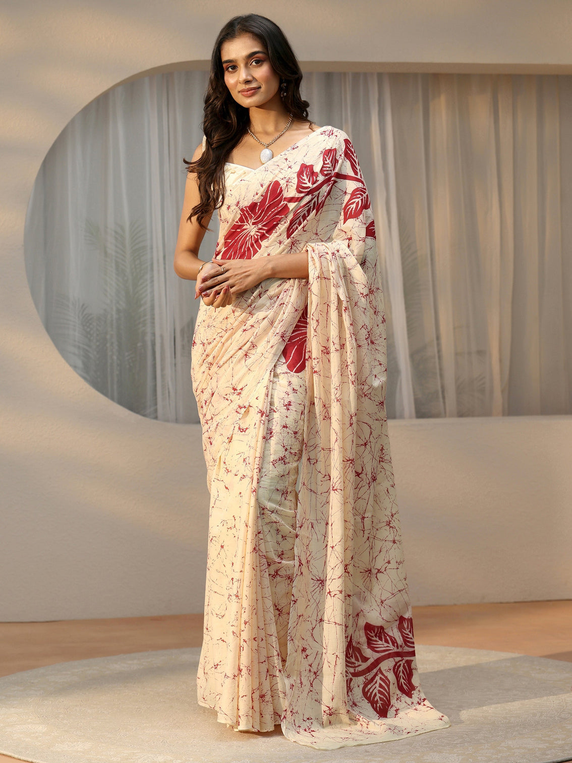 Mameraa Cream Screen Printed Floral Cotton Saree