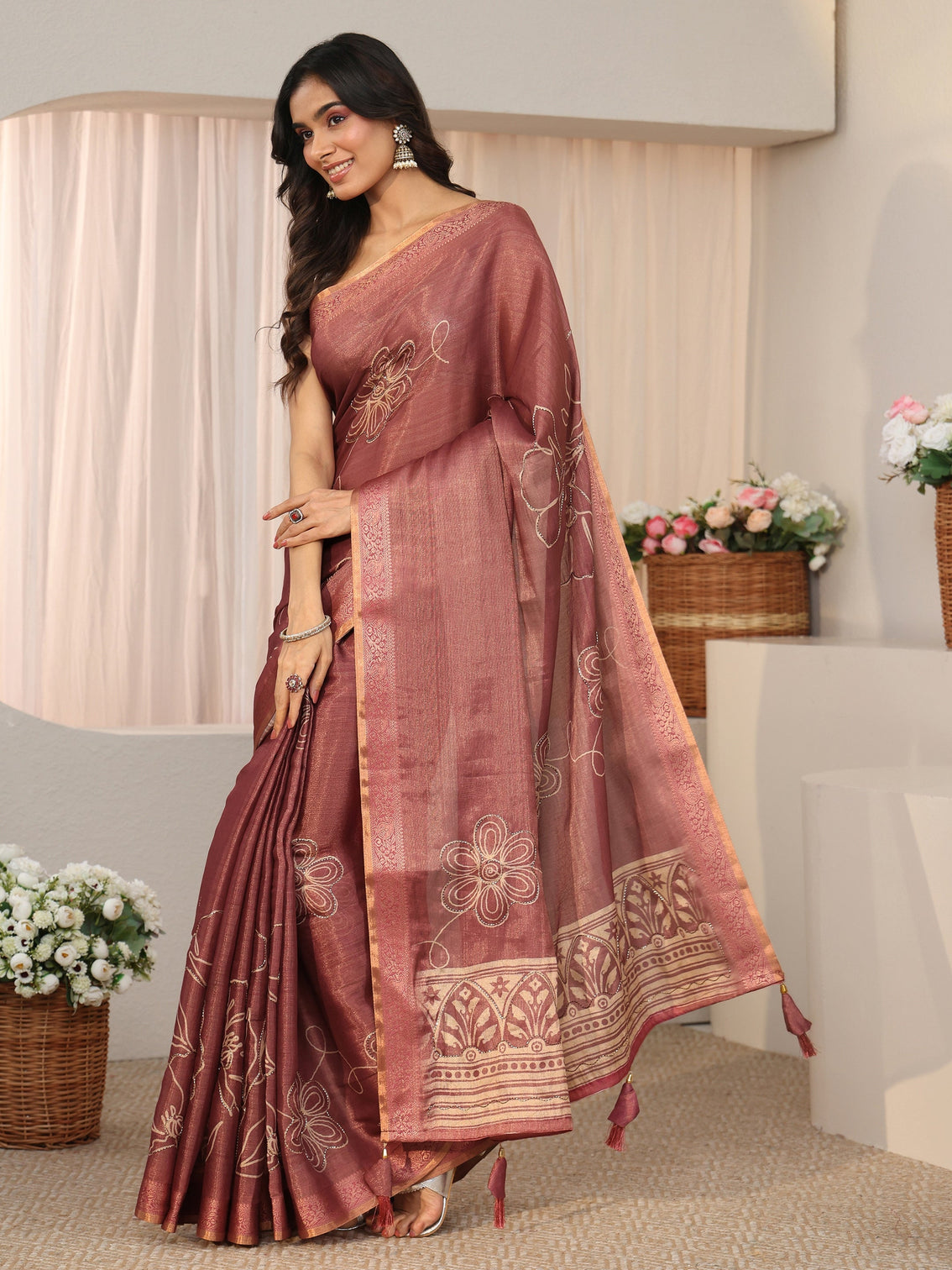 Mameraa Mauve Floral Printed Silk Blend Saree with Woven Border
