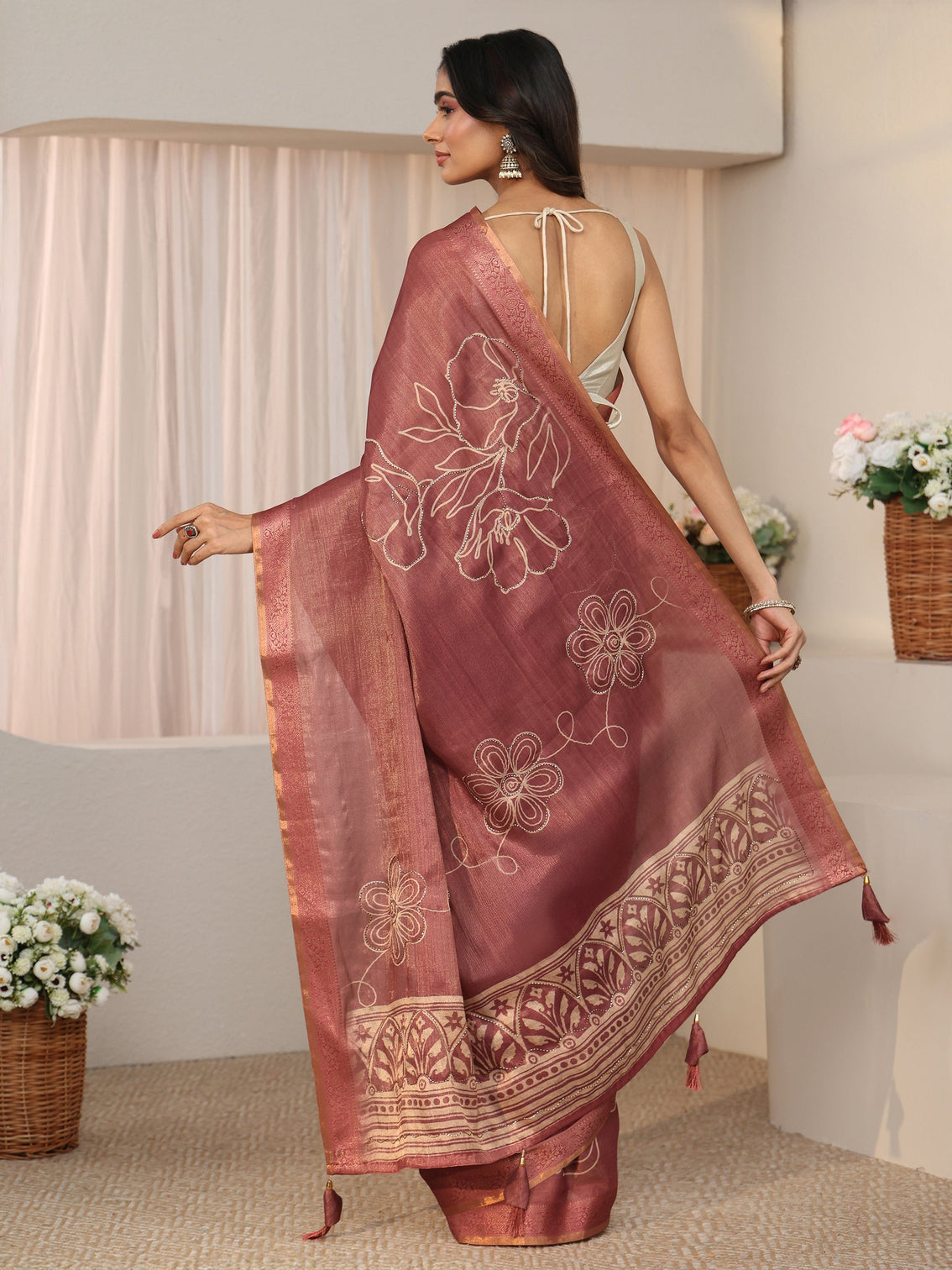 Mameraa Mauve Floral Printed Silk Blend Saree with Woven Border