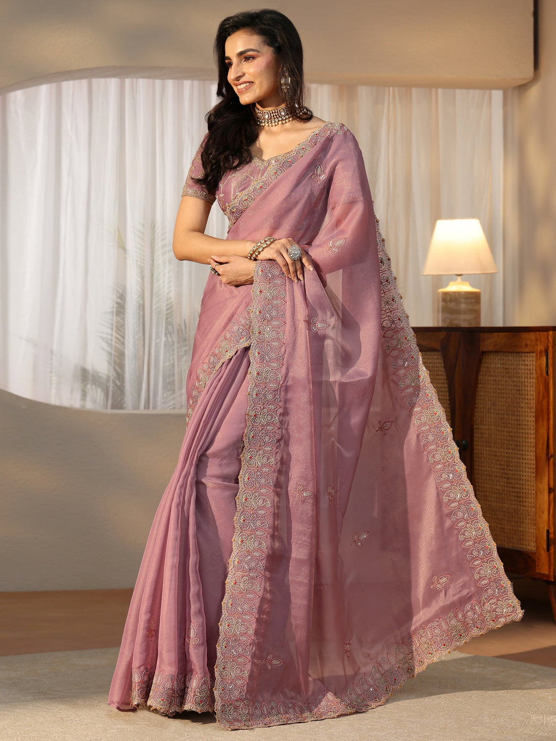 Mameraa Mauve Leafy Embroidered Tissue Saree